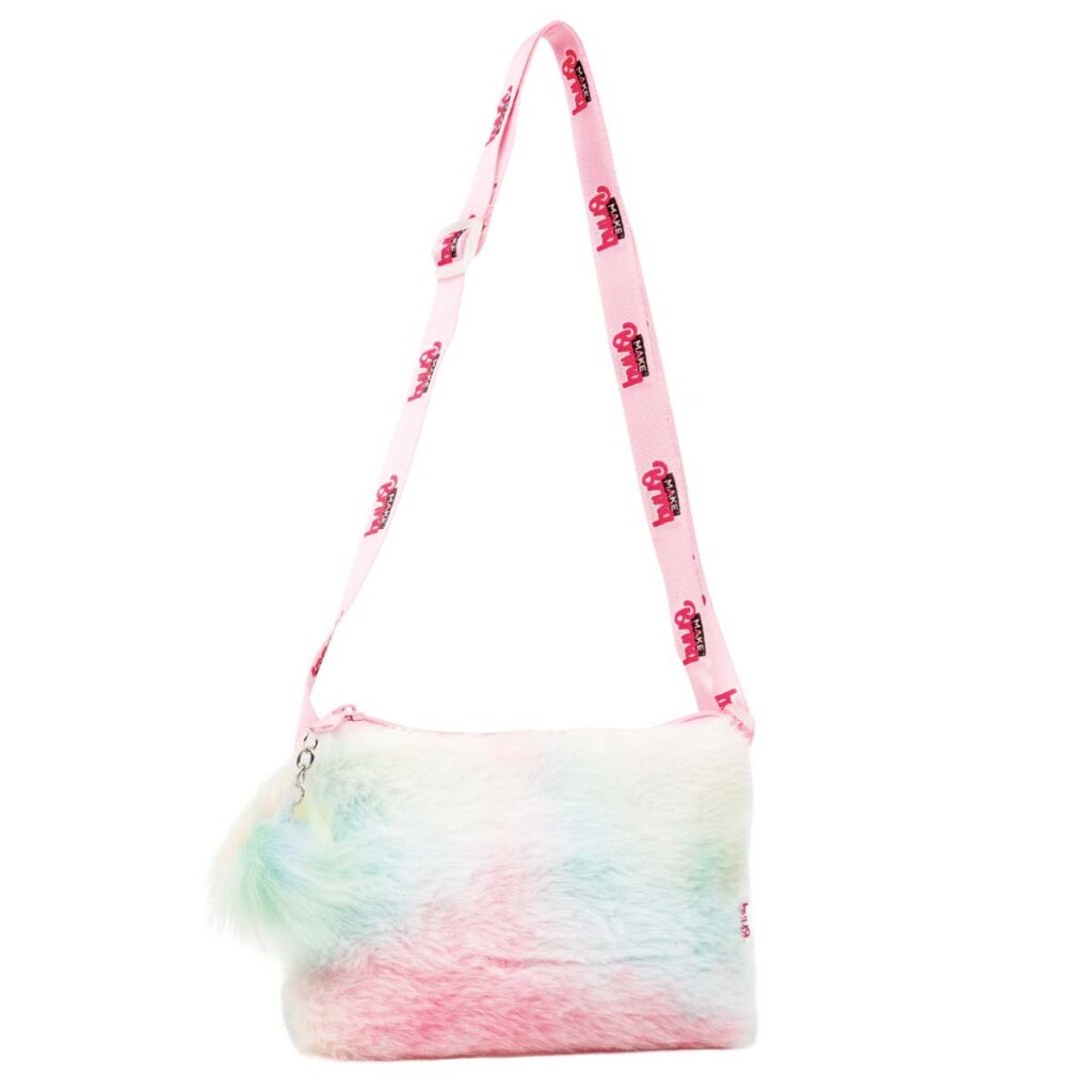 MK104 – MAKEBRINQ STYLE FASHION – BOLSA PLUSH COM ESMALTE, GLOSS LABIAL, SET DE SOMBRA E BLUSH