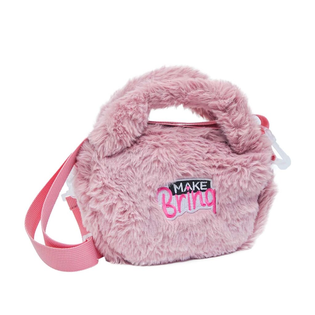 MK103 – MAKEBRINQ STYLE LUXO – BOLSA PLUSH COM ESMALTE, GLOSS LABIAL, SET DE SOMBRA E BLUSH